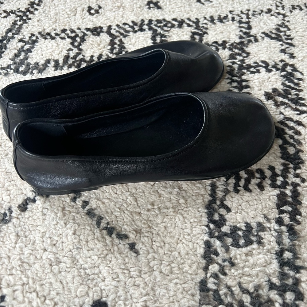 Dear Frances Black Leather Ballet Flats - Picture 2 of 5